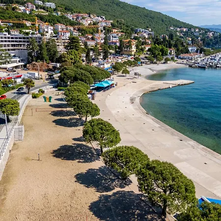 Mediterranean Οπατία